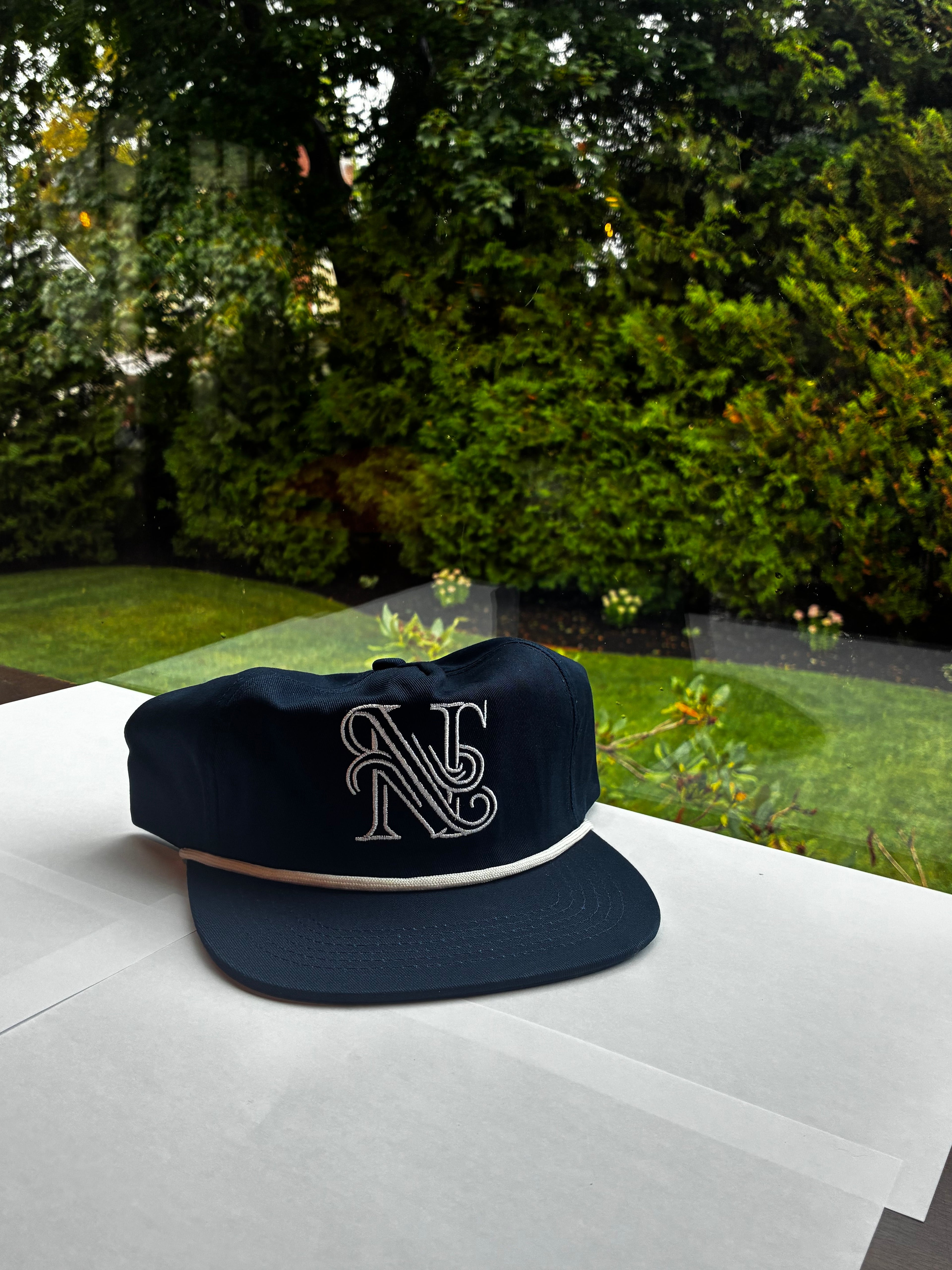The Niche Hat - navy