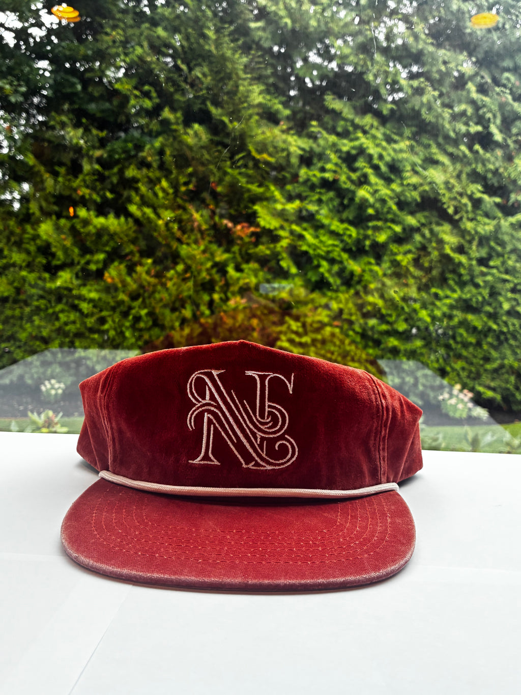 The Niche Rope Hat — sunburn red